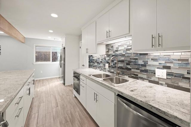 604 Willow Ridge Place, Edmond, OK 73003