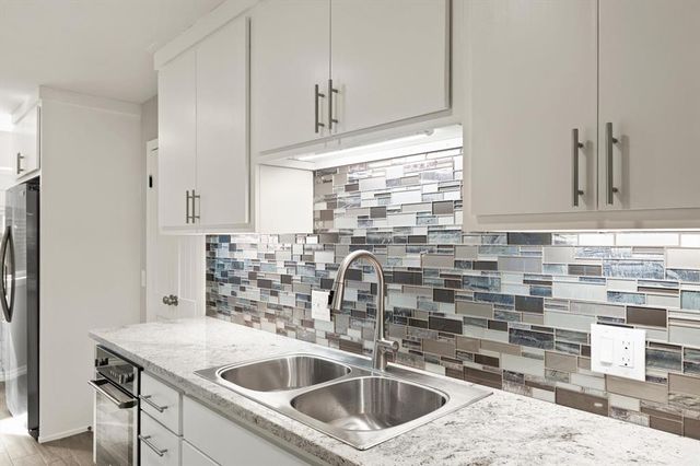 604 Willow Ridge Place, Edmond, OK 73003