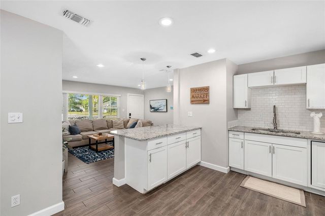 4105 W FAIR OAKS AVENUE, Tampa, FL 33611