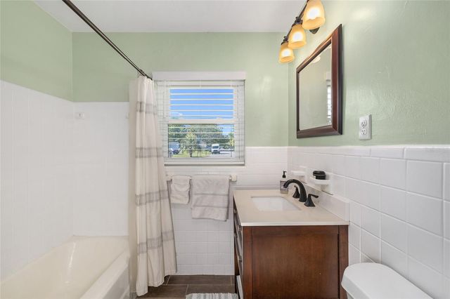 4105 W FAIR OAKS AVENUE, Tampa, FL 33611