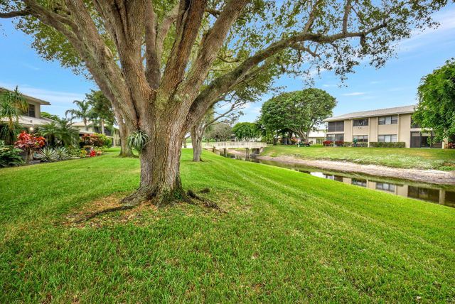 16 Stratford Drive C, Boynton Beach, FL 33436