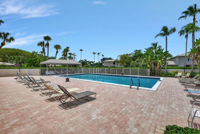 16 Stratford Drive C, Boynton Beach, FL 33436