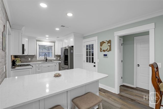 206 Hillary Road, Savannah, GA 31410