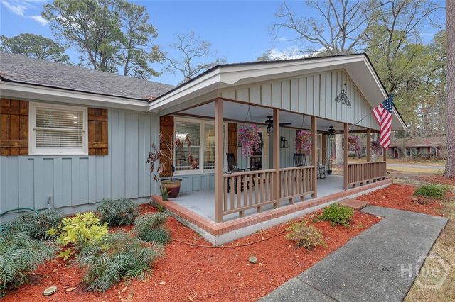 206 Hillary Road, Savannah, GA 31410