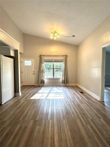 2911 NE 9TH STREET, Gainesville, FL 32609