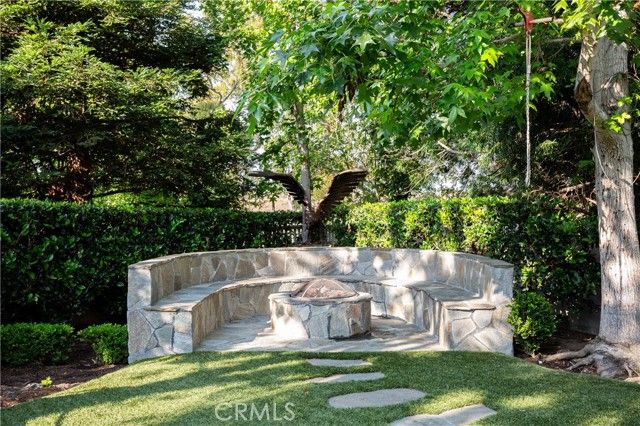 212 Kings Pl, Newport Beach, CA 92663