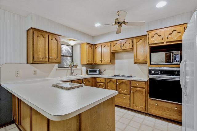 3407 Commander Court, Arlington, TX 76017