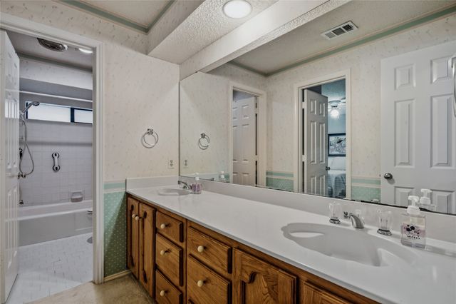 3407 Commander Court, Arlington, TX 76017