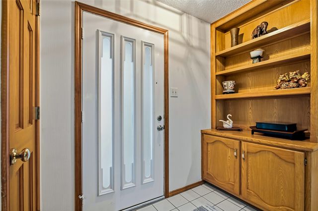 3407 Commander Court, Arlington, TX 76017