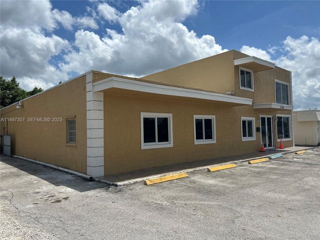 6300 Pembroke Road, Miramar, FL 33023
