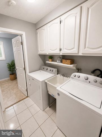 4519 BELMONT AVE, Bensalem, PA 19020