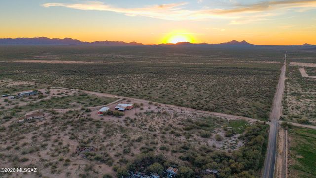 17353 W Manville Road, Marana, AZ 85653