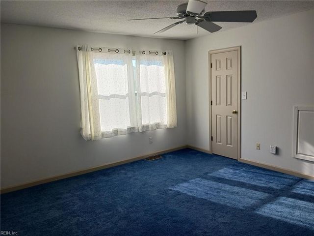 217 Resolution DR, Yorktown, VA 23692