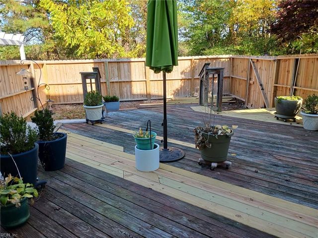 217 Resolution DR, Yorktown, VA 23692