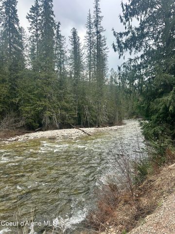 755 Twilight Ln, Sandpoint, ID 83864