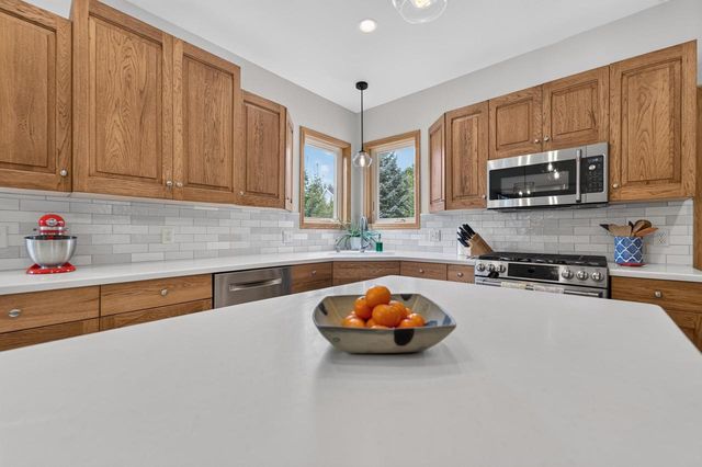 3009 Rosecommon Terrace, Fitchburg, WI 53711