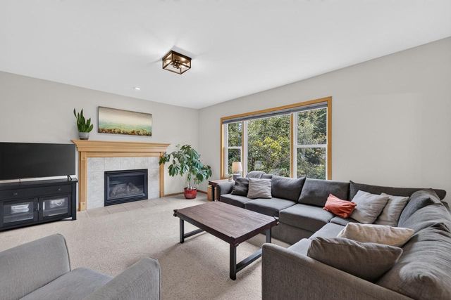 3009 Rosecommon Terrace, Fitchburg, WI 53711