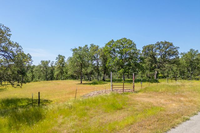 Woodview Drive, Palo Cedro, CA 96073