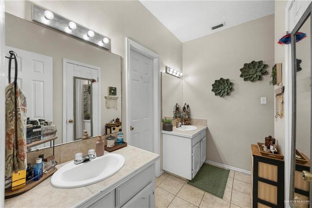 2811 Oblate Street, Mission, TX 78572