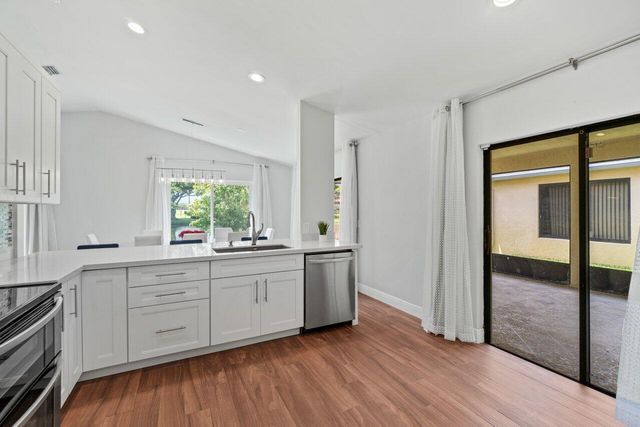 19977 Villa Medici Place, Boca Raton, FL 33434