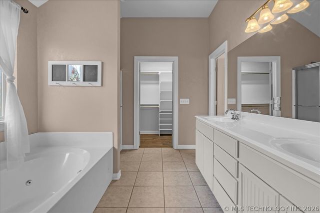 1505 N 18th Street, Broken Arrow, OK 74012