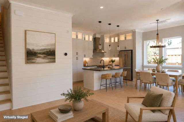 109 Koa Court, Palo Alto, CA 94306