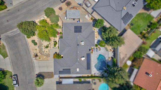 3733 W Wathen Avenue, Fresno, CA 93711