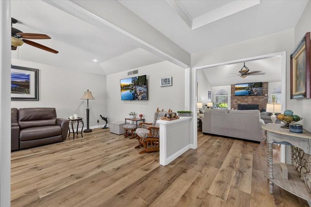 3733 W Wathen Avenue, Fresno, CA 93711