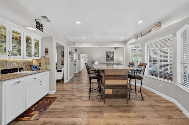 3733 W Wathen Avenue, Fresno, CA 93711