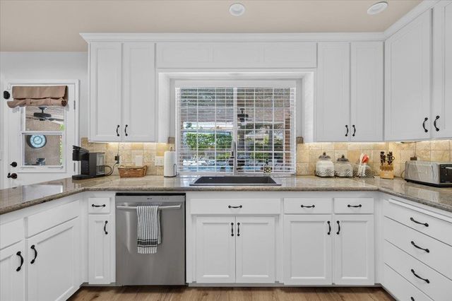 3733 W Wathen Avenue, Fresno, CA 93711