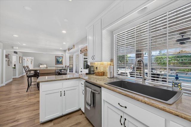3733 W Wathen Avenue, Fresno, CA 93711