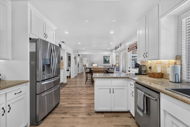 3733 W Wathen Avenue, Fresno, CA 93711
