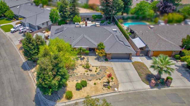 3733 W Wathen Avenue, Fresno, CA 93711