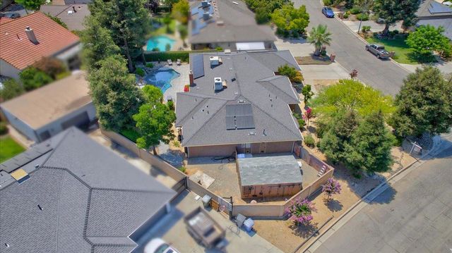 3733 W Wathen Avenue, Fresno, CA 93711