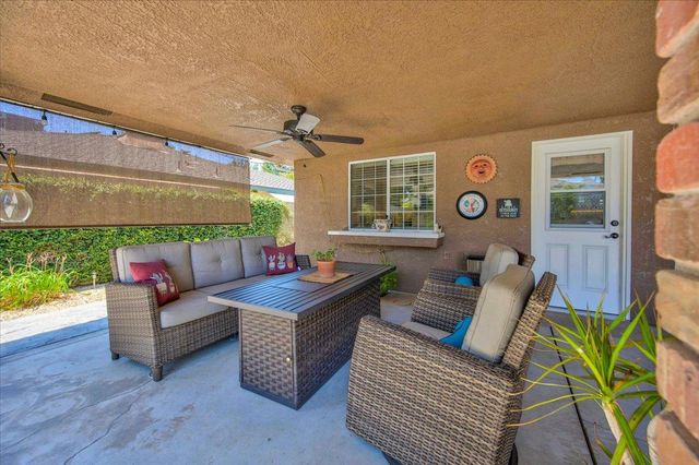 3733 W Wathen Avenue, Fresno, CA 93711