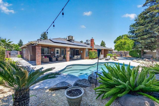 3733 W Wathen Avenue, Fresno, CA 93711