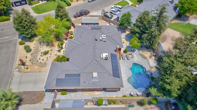 3733 W Wathen Avenue, Fresno, CA 93711