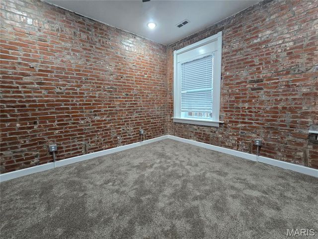 3708 Bamberger Avenue, St Louis, MO 63116