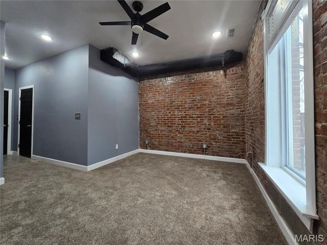 3708 Bamberger Avenue, St Louis, MO 63116