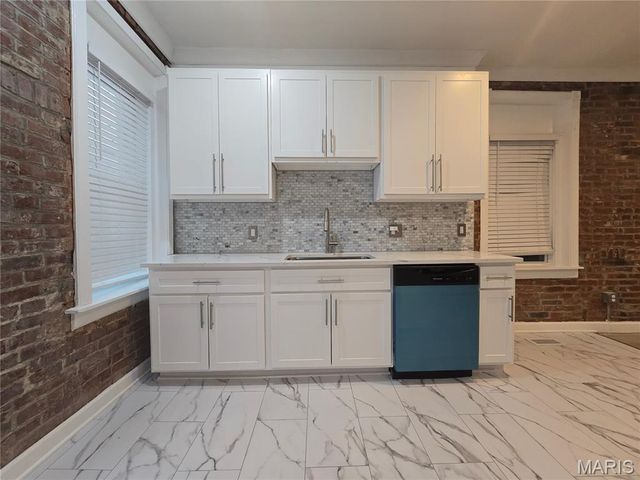 3708 Bamberger Avenue, St Louis, MO 63116