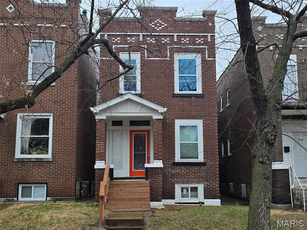 3708 Bamberger Avenue, St Louis, MO 63116