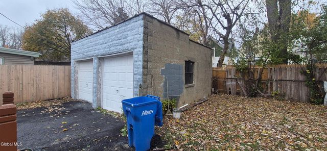 23 Albion Avenue, Albany, NY 12209