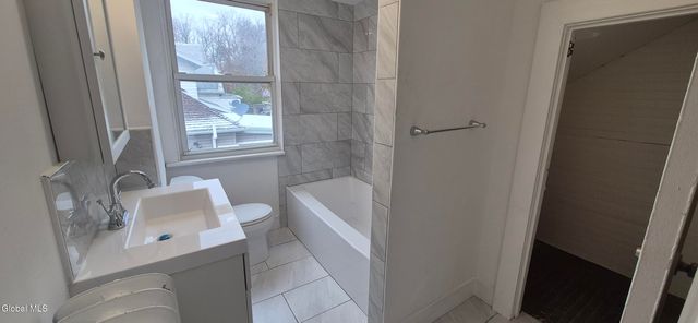 23 Albion Avenue, Albany, NY 12209