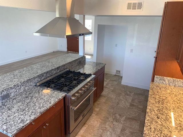 392 94 Delaware Street, Imperial Beach, CA 91932