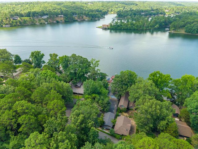 310 Houston Drive, Hot Springs, AR 71913