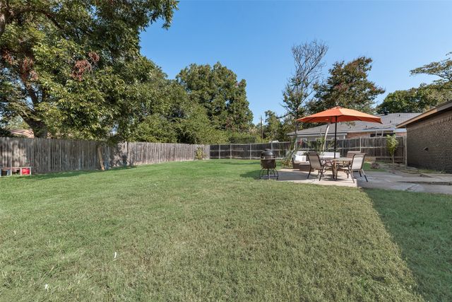 3229 Santiago Drive, Mesquite, TX 75150