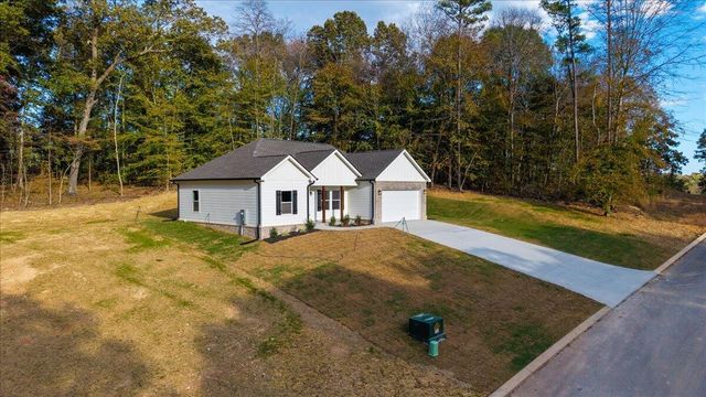 129 County Road 155, Riceville, TN 37370