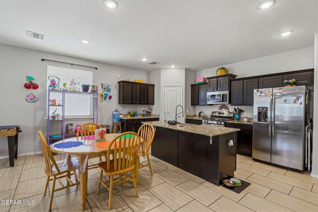 1009 Savoia Place, Horizon City, TX 79928