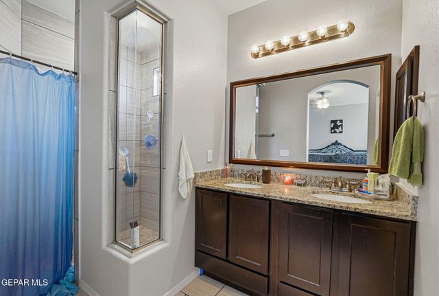 1009 Savoia Place, Horizon City, TX 79928