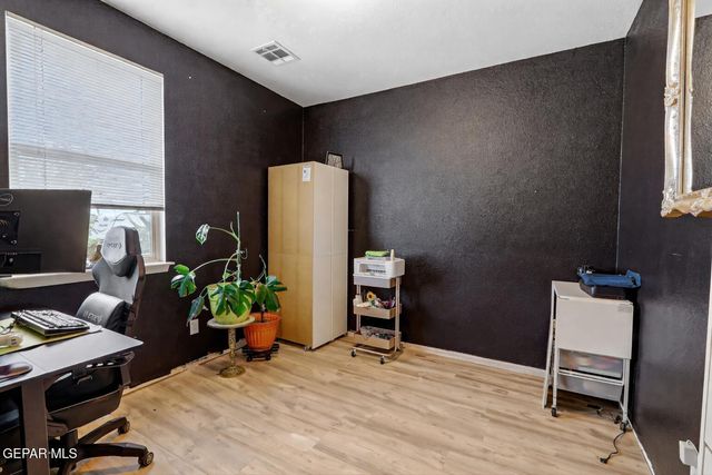 1009 Savoia Place, Horizon City, TX 79928